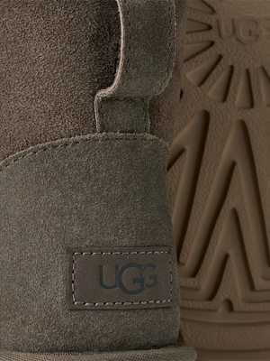 UGG Classic Mini II Women's Sheepskin Boots