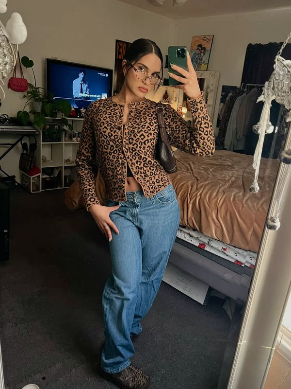 @amelialaporte